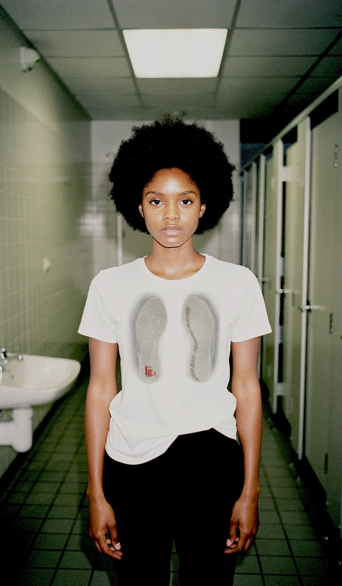 T-shirt Dessous de chaussure - shop b.