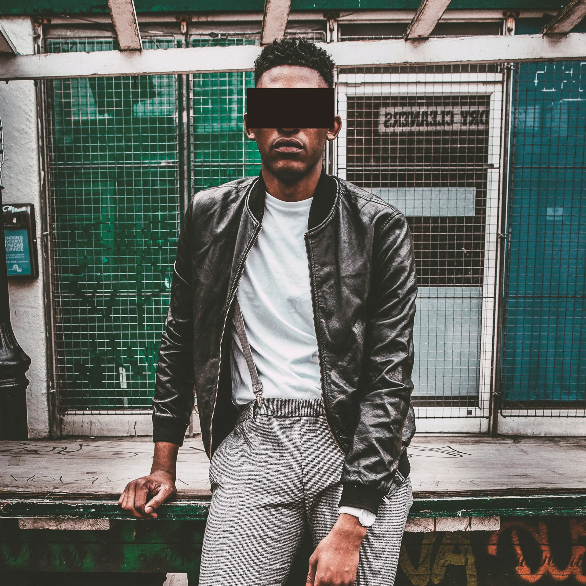 lucas-larsson-z1E6KwCOmK4-unsplash